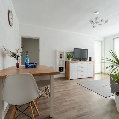 Apartament Gold - 2 Osobne Sypialnie Z Balkonem - Spaceapart Jelenia Góra Εξωτερικό φωτογραφία