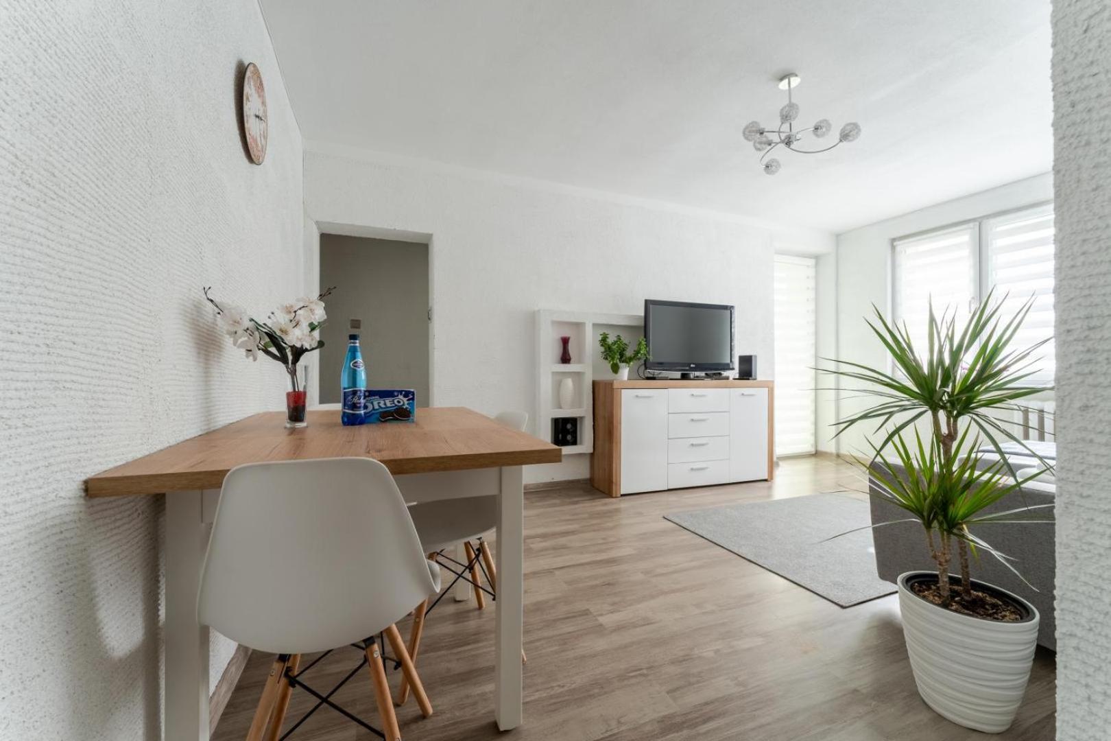 Apartament Gold - 2 Osobne Sypialnie Z Balkonem - Spaceapart Jelenia Góra Εξωτερικό φωτογραφία